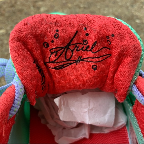 NEW Ariel runDisney New Balance women’s running shoes - Picture 3 of 15